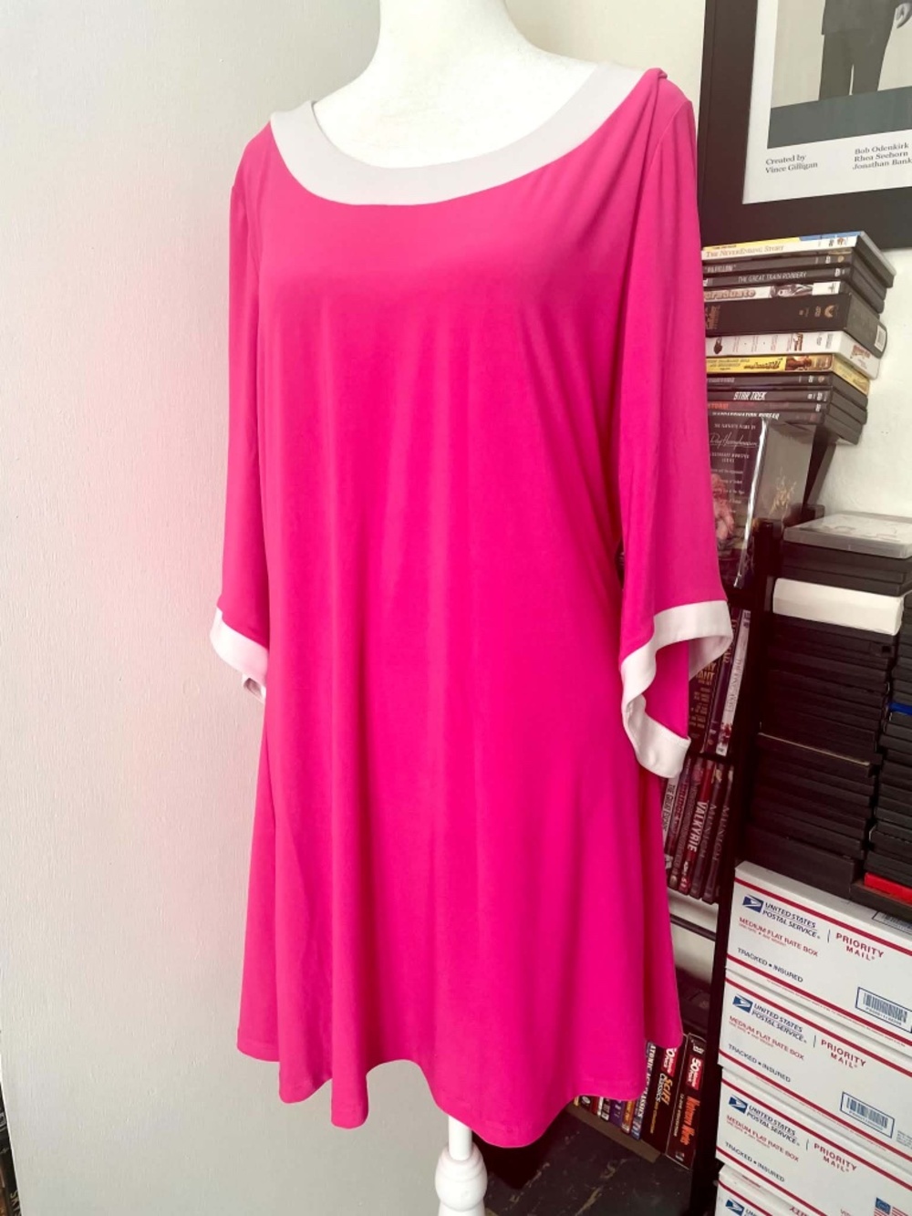 Joseph Ribkoff Retro Vintage 60s Mod Pink Bell Sleeve Keyhole Back Dress L XL